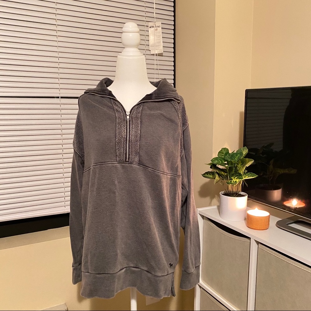 VICTORIAS SECRET PINK Grey Fleece Half Zip